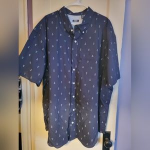 Izod men's button-down shirt